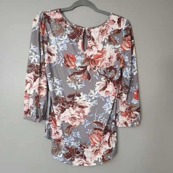 Stitch Fix Daniel Rainn Branwen knit top size Small NWT gray floral - Picture 5 of 11
